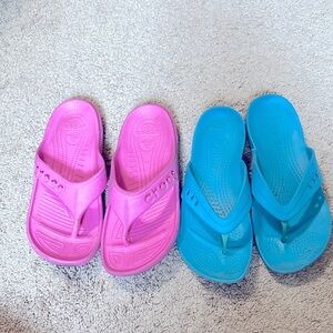 Crocs Flip Flop Bundle Pink and Blue Size men 9 women 11